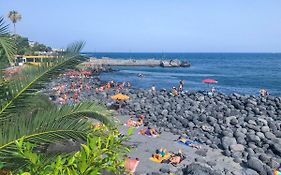 La Casa Di Iside A Mare